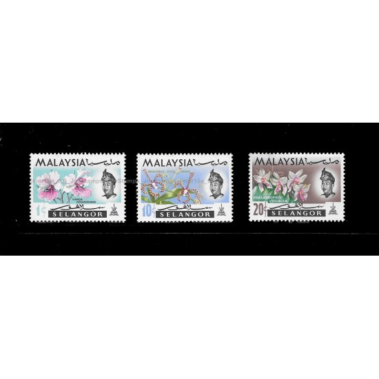 1970 Malaysia Definitive Orchids Wmk Sideways Selangor Set of 3pcs stamps Good (lightly toned & spots)
